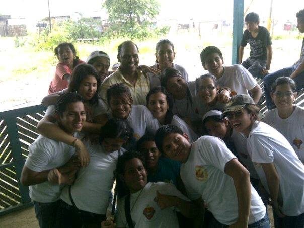 426001_258321274255977_1242501126_n