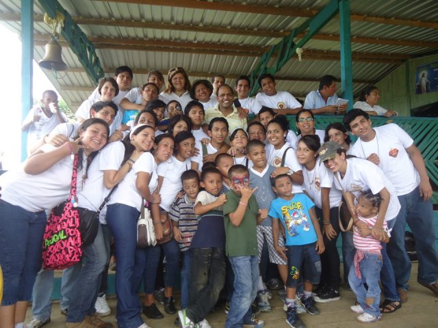 545077_274969455924492_101321930_n