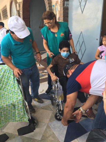 14212826_1106633576091405_2408781964497615158_n