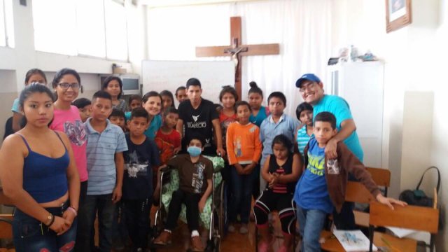 14224771_1106634576091305_1144534629475806690_n